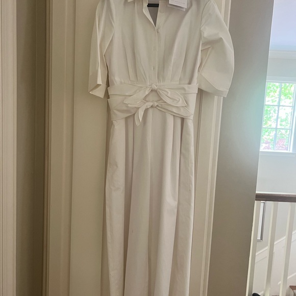 The perfect white classy jumpsuit - Picture 3 of 3